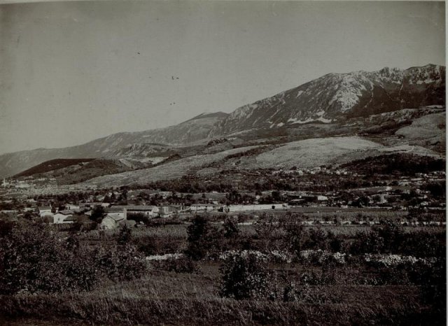 b15389325t15389331