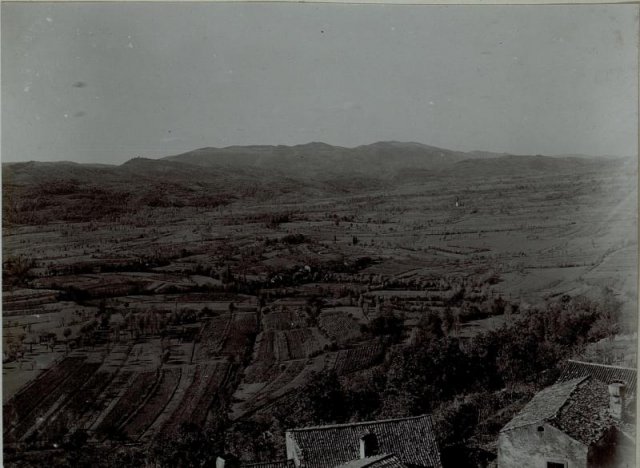 b15389564t15389570