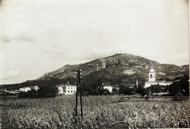 b15595307t15595313
